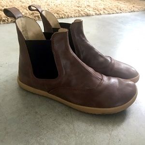 Chelsea barefoot boots